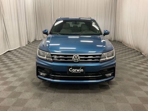 Used 2019 Volkswagen Tiguan SEL R-Line image 2