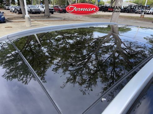 Used 2017 Mercedes-Benz GLC 300 image 8