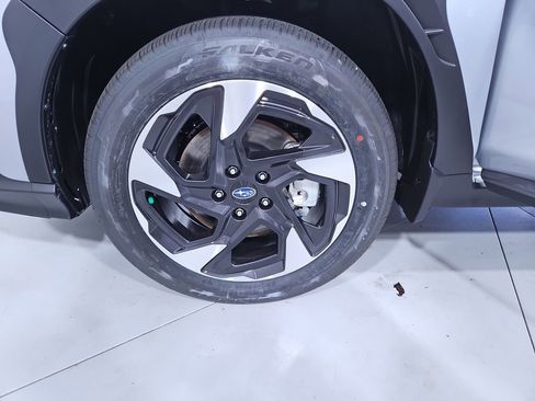 New 2025 Subaru Crosstrek 2.5i Limited w/ Crosstrek Mirror Package image 26