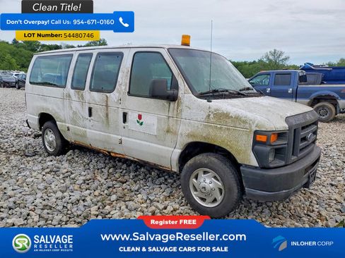 Used 2010 Ford E-150 and Econoline 150 Wagon RWD image 5