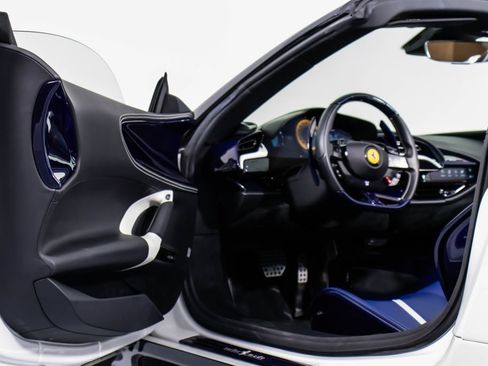 Certified 2022 Ferrari SF90 Spider AWD/4WD image 34