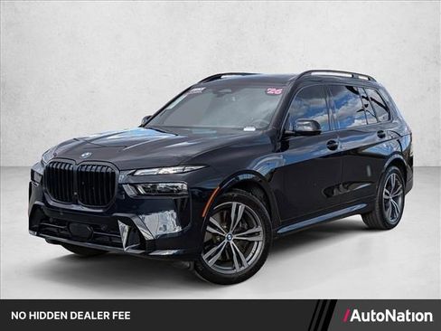 Used 2026 BMW X7 xDrive40i w/ M Sport Package AWD/4WD image 1