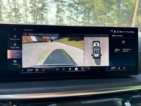 New 2026 BMW X5 xDrive50e image 17