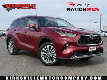 New 2026 Toyota Highlander Platinum