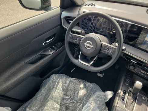New 2026 Nissan Kicks SV w/ Charging Package FWD image 13