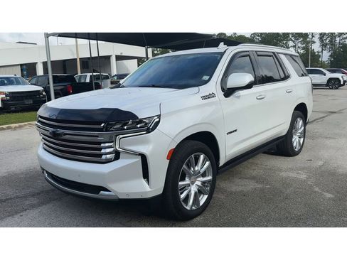 Certified 2022 Chevrolet Tahoe High Country w/ Premium Package 2 image 4