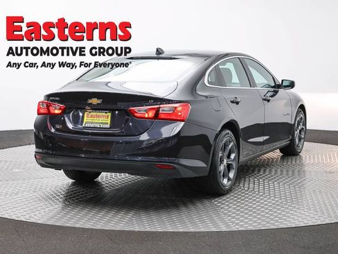 Used 2023 Chevrolet Malibu LT FWD image 5
