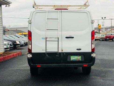 Used 2016 Ford Transit 250 130 Low Roof image 4