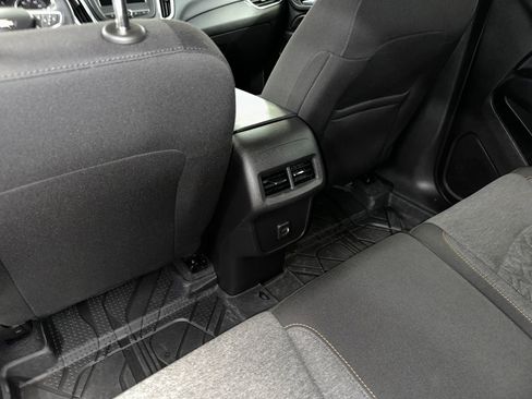 Certified 2024 Chevrolet Equinox LT w/ LPO, Floor Liner Package image 19