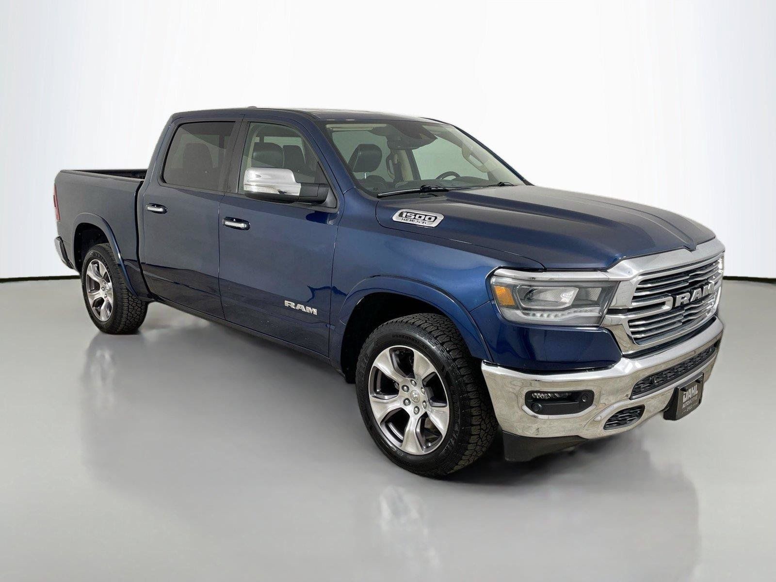 Used 2021 RAM 1500 Laramie AWD/4WD image 1