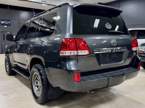 Used 2008 Toyota Land Cruiser AWD/4WD image 10