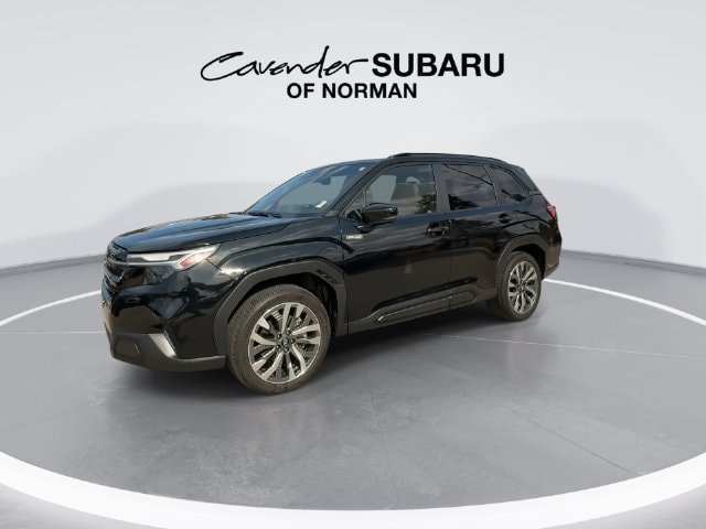 Used 2025 Subaru Forester Touring AWD/4WD image 5