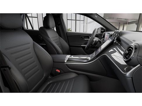 New 2026 Mercedes-Benz GLC 43 AMG 4MATIC image 4