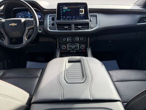 Used 2023 Chevrolet Suburban High Country image 19