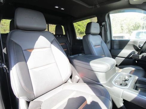 Used 2023 GMC Sierra 3500 AT4 w/ AT4 Premium Plus Package image 35