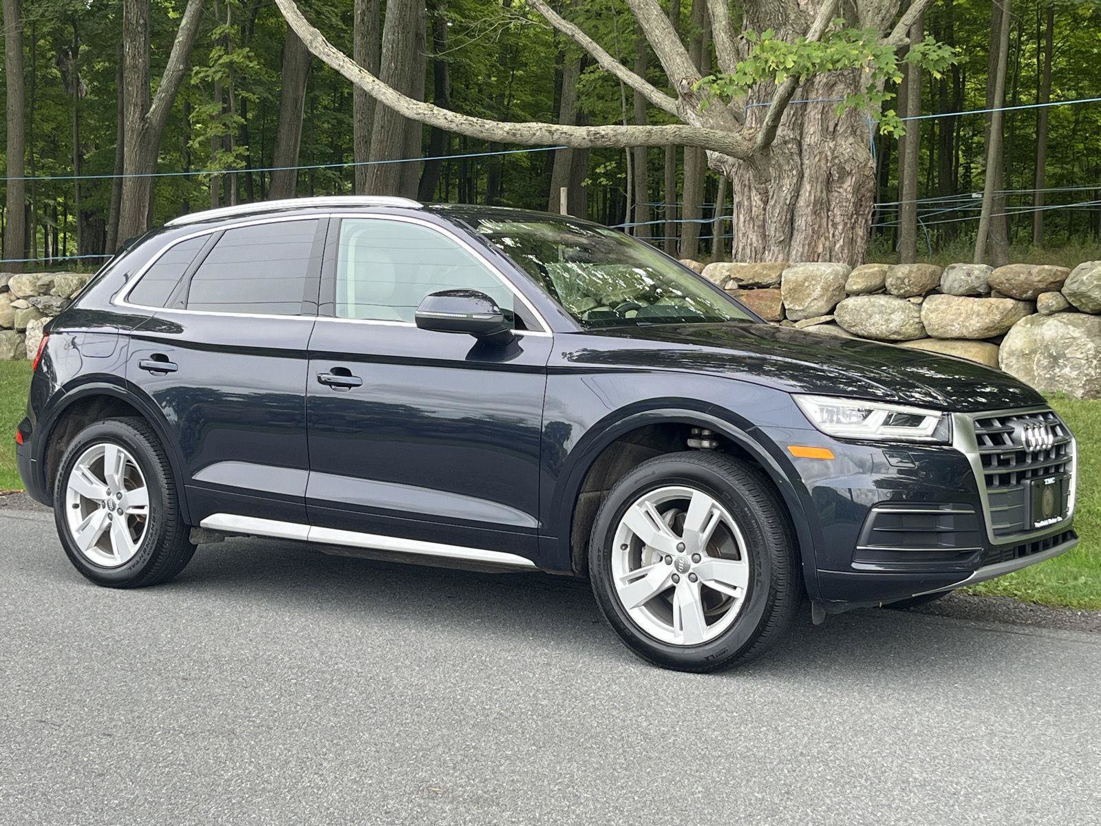 Used 2019 Audi Q5 2.0T Premium Plus w/ Premium Plus Package AWD/4WD image 34
