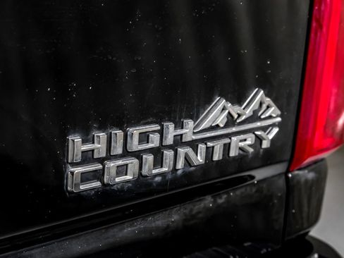 Used 2023 Chevrolet Silverado 3500 High Country w/ Technology Package AWD/4WD image 48