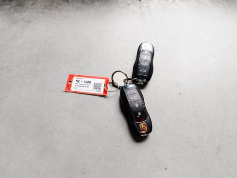 Used 2016 Porsche Cayman GT4 image 68