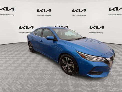 Used 2023 Nissan Sentra SV image 2