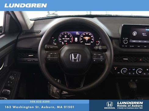 Used 2024 Honda Accord EX image 19