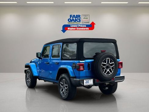 Certified 2024 Jeep Wrangler Sahara image 12