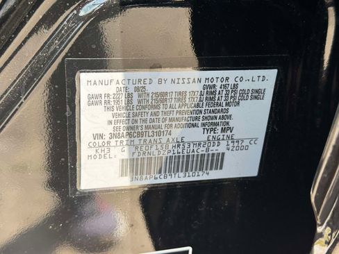 Used 2026 Nissan Kicks SV w/ SV Premium Package AWD/4WD image 17