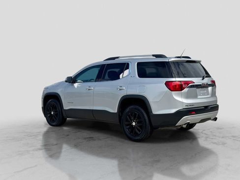 Used 2017 GMC Acadia SLE w/ LPO, Floor Liner Package AWD/4WD image 4