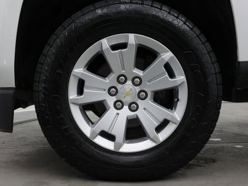 Used 2020 Chevrolet Colorado LT w/ Safety Package AWD/4WD image 10