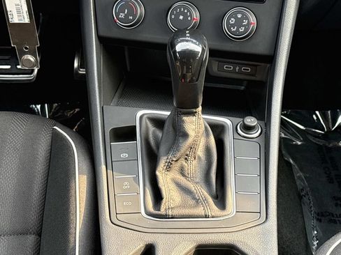 Used 2023 Volkswagen Jetta Sport FWD image 18