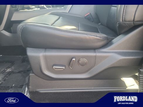 Used 2019 Ford F150 Raptor w/ Equipment Group 802A Luxury AWD/4WD image 14
