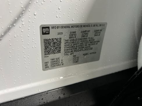 New 2026 GMC Terrain AT4 w/ Convenience Package III image 71