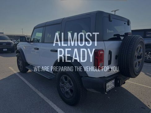 Certified 2024 Ford Bronco Big Bend image 2