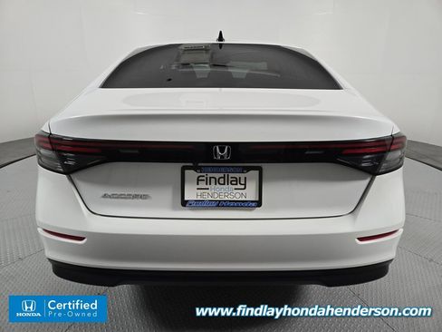 Certified 2025 Honda Accord SE image 5