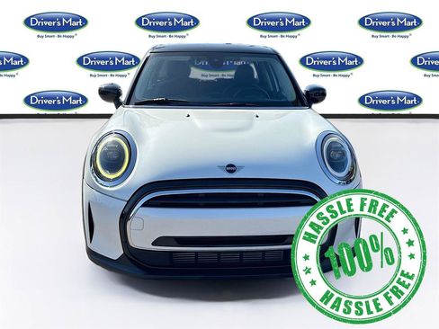 Used 2023 MINI Cooper 4-Door Hardtop FWD image 2