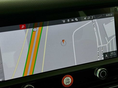 New 2026 Porsche Macan image 19