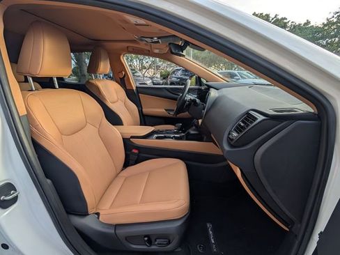 Used 2025 Lexus NX 350 AWD w/ Accessory Package (Z2) image 18