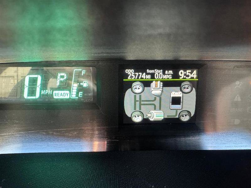Used 2012 Toyota Prius C Three FWD image 23