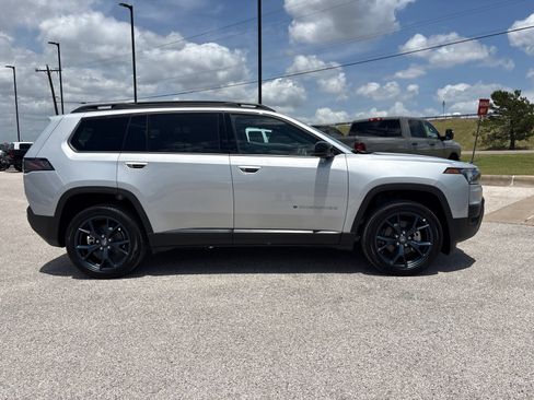 New 2026 Jeep Cherokee Limited AWD/4WD image 7
