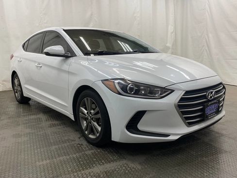 Used 2018 Hyundai Elantra SEL image 1