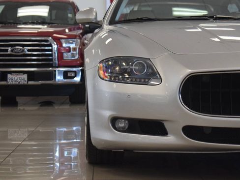 Used 2011 Maserati Quattroporte S RWD image 10