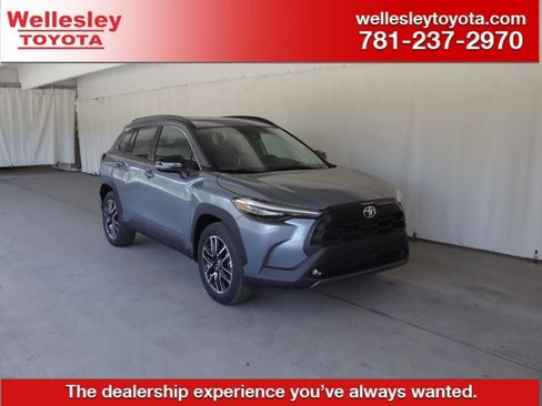 New 2026 Toyota Corolla Cross XLE w/ Convenience Package AWD/4WD image 1