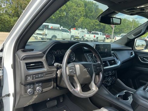 Used 2021 Chevrolet Tahoe RST w/ Luxury Package AWD/4WD image 10