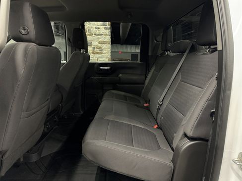 Used 2022 Chevrolet Silverado 2500 LT AWD/4WD image 24