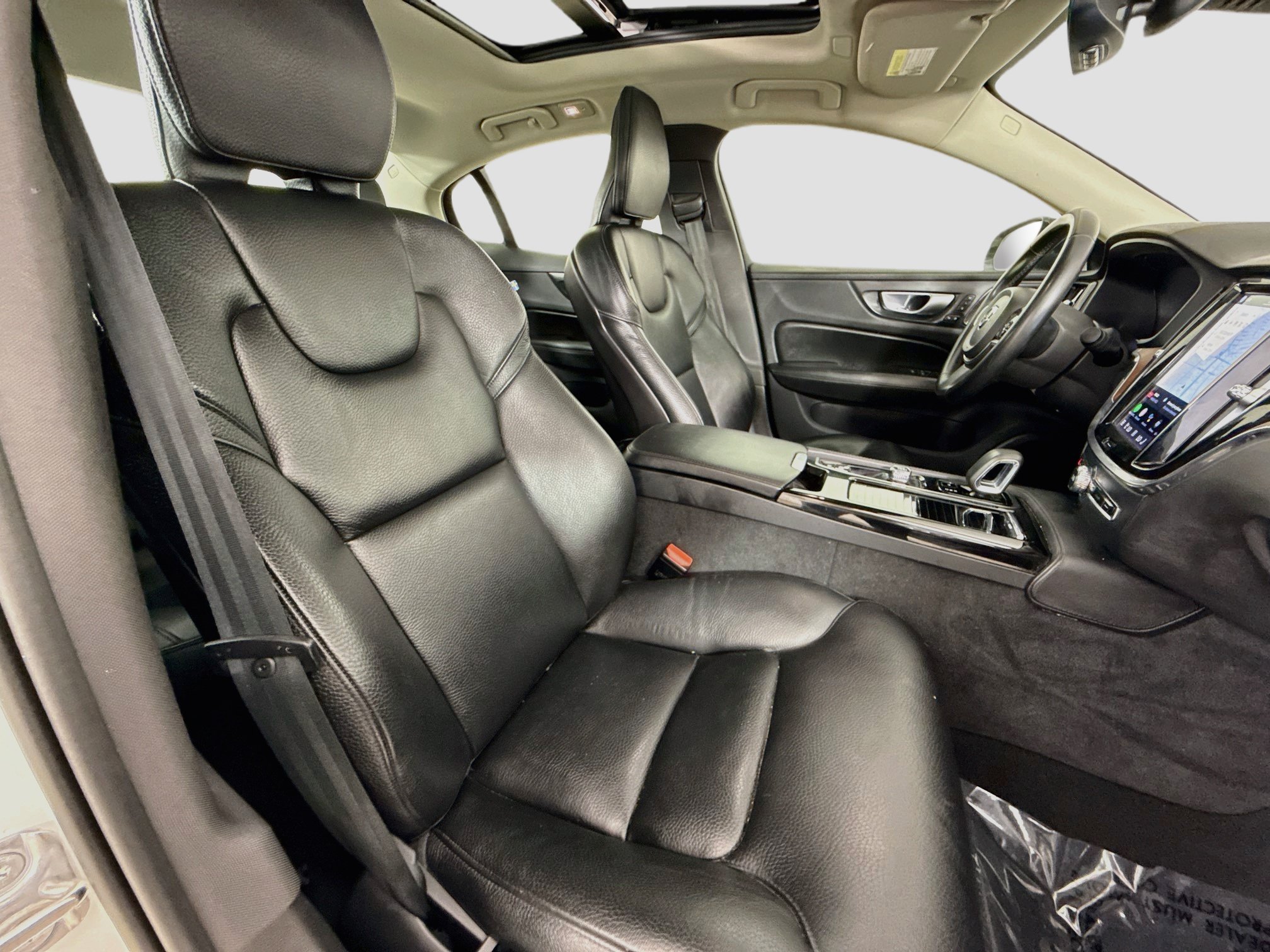 Used 2024 Volvo S60 T8 Plus w/ Climate Package AWD/4WD image 30