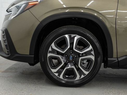 Used 2024 Subaru Ascent Touring AWD/4WD image 36