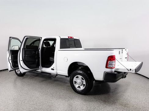 Used 2022 RAM 2500 Tradesman image 16