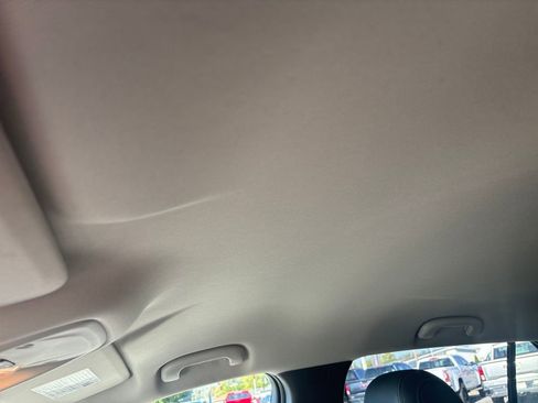 Used 2023 Buick Encore GX Select w/ Sport Touring Package image 28