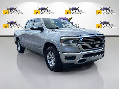 Used 2022 RAM 1500 Laramie AWD/4WD image 3