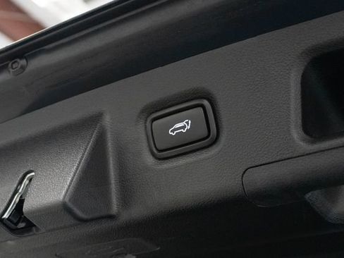 Used 2023 Hyundai Santa Fe SEL FWD image 25