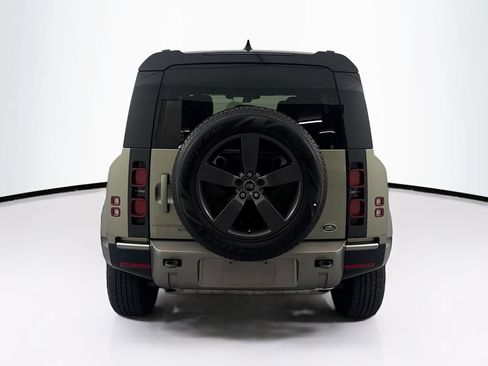 Used 2023 Land Rover Defender 110 X-Dynamic SE AWD/4WD image 6